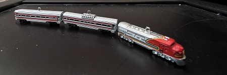 (image for) Hallmark Keepsake Santa Fe "Super Chief" - Click Image to Close